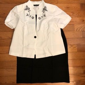 Wear Abouts Skirt Set